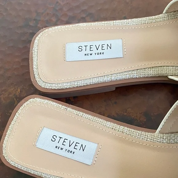 Steve Madden Beige and White Women's Sandals - Picture 2 of 4